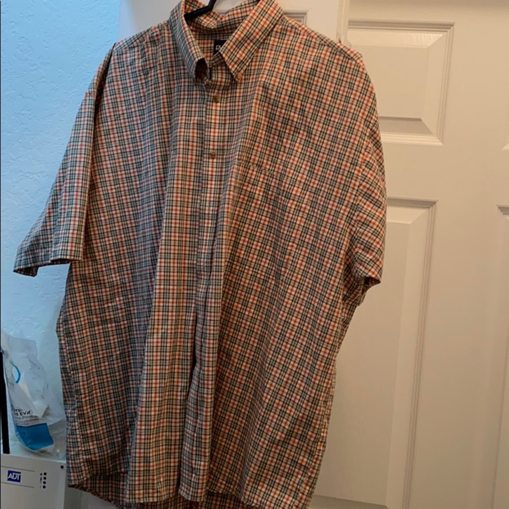 Men’s dress shirt size xl